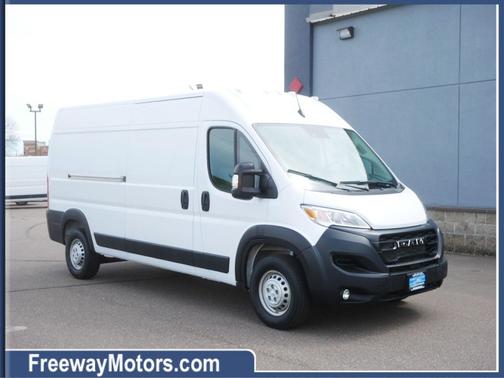Bright White Clearcoat 2026 RAM ProMaster 2500 Tradesman