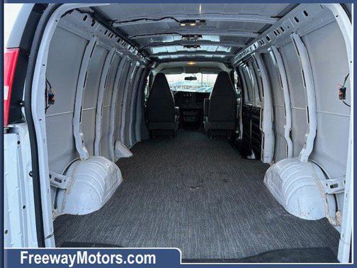 2022 Chevrolet Express 2500 RWD 2500 Extended Wheelbase WT