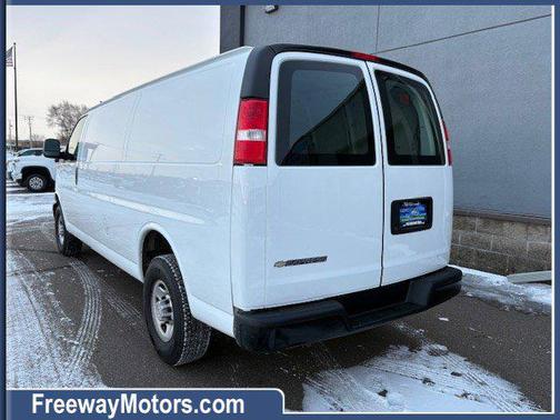 2022 Chevrolet Express 2500 RWD 2500 Extended Wheelbase WT