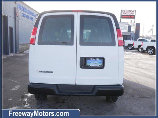 2022 Chevrolet Express 2500 RWD 2500 Extended Wheelbase WT