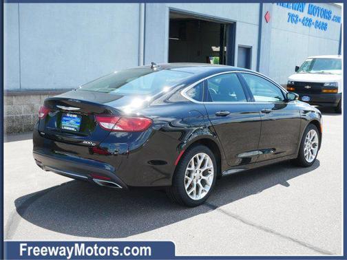 2015 Chrysler 200 C