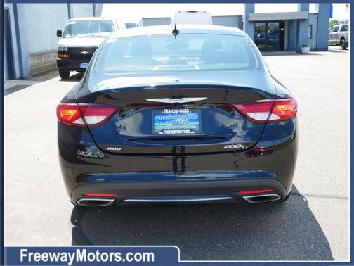 2015 Chrysler 200 C