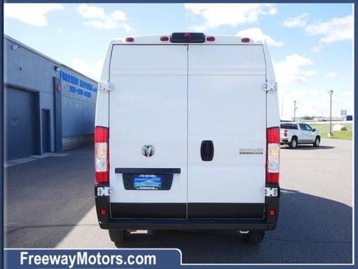 Bright White Clearcoat 2023 RAM ProMaster 2500 High Roof