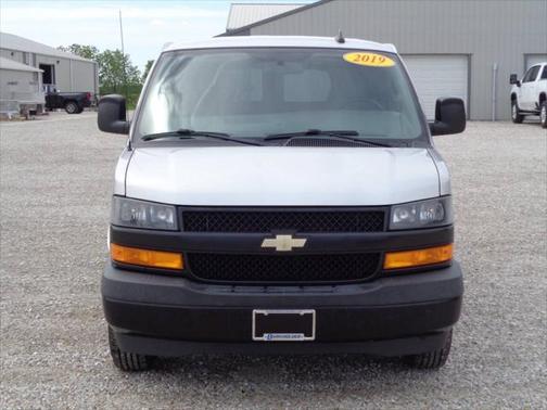 2019 Chevrolet Express 2500 LS