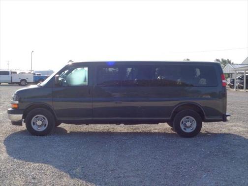 2017 Chevrolet Express 3500 LT