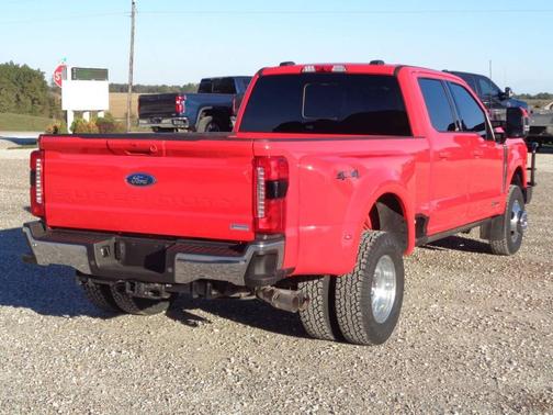 2023 Ford F-350 Lariat