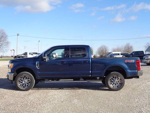 2017 Ford F-250 Lariat 4x4 4dr Crew Cab 6.8 ft. SB Pickup