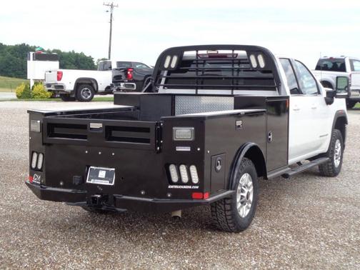 White 2023 GMC Sierra 2500 SLE