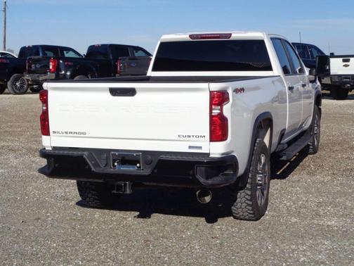 2024 Chevrolet Silverado 2500 Custom