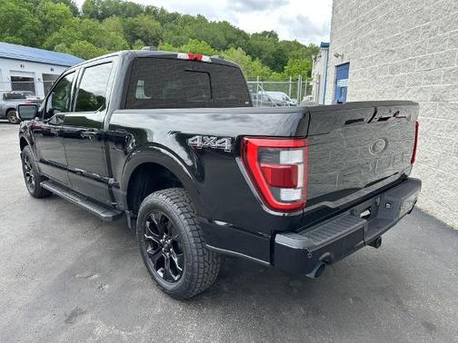 AGATE BLACK METALLIC 2023 Ford F-150 LARIAT