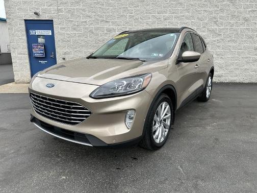 2021 Ford Escape TITANIUM