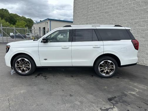 STAR WHITE MET TRI-COAT 2025 Ford Expedition KING RANCH