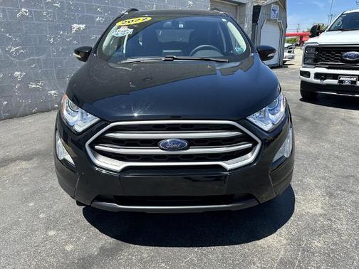 SHADOW BLACK 2022 Ford EcoSport SE