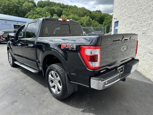AGATE BLACK METALLIC 2022 Ford F-150 LARIAT