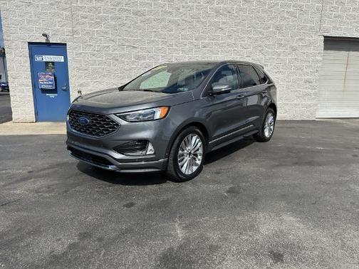 CARBONIZED GRAY 2024 Ford Edge TITANIUM