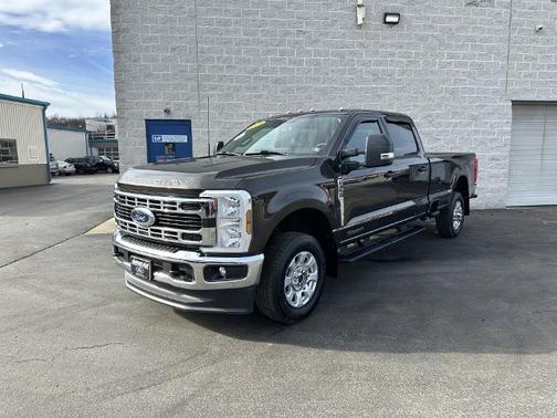 2024 Ford F-350 XLT