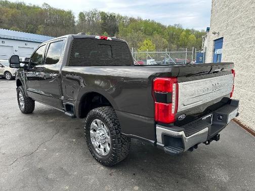 2024 Ford F-350 KING RANCH