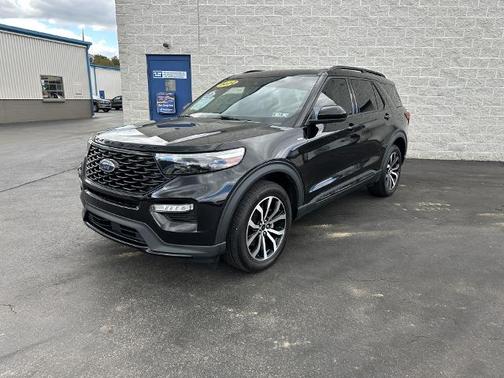 2022 Ford Explorer ST-LINE