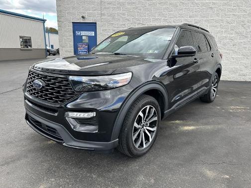 2022 Ford Explorer ST-LINE