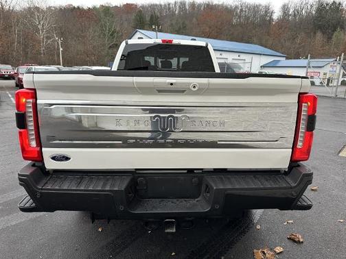 2025 Ford F-350 KING RANCH