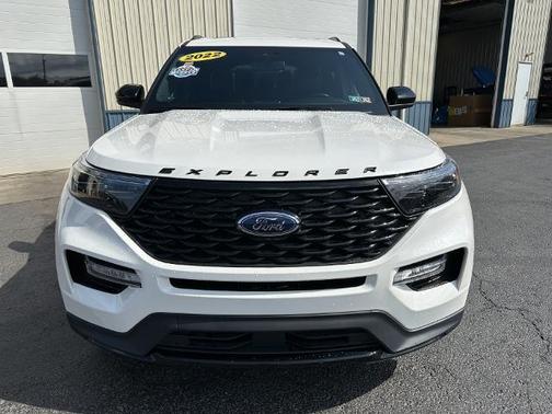 2022 Ford Explorer ST-LINE