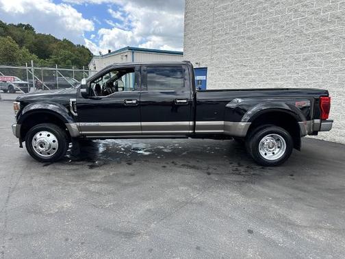 2022 Ford F-450 KING RANCH DRW