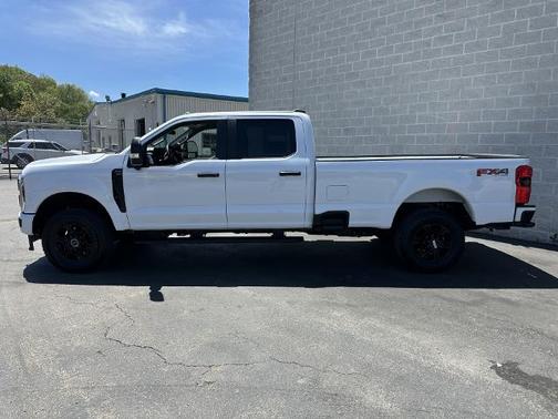 OXFORD WHITE 2025 Ford F-350 XL