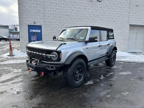 2023 Ford Bronco WILDTRAK