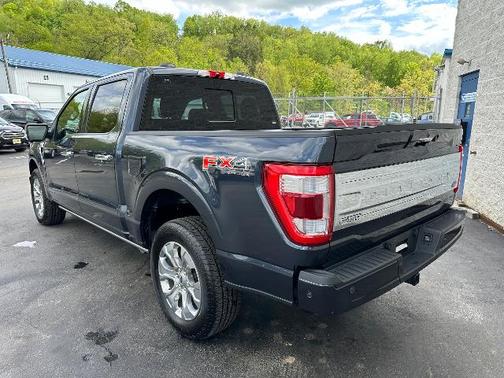 2022 Ford F-150 PLATINUM