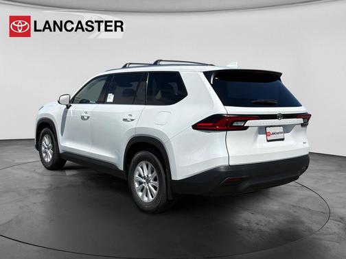 Wind Chill Pearl 2026 Toyota Grand Highlander XLE