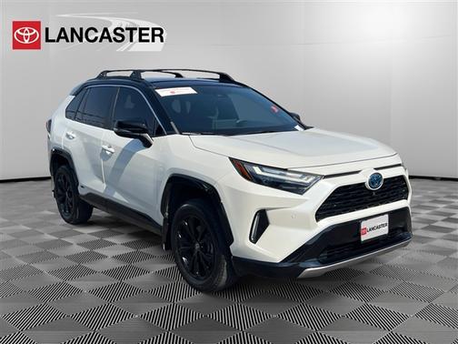 2022 Toyota RAV4 Hybrid SE