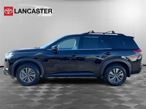 2022 Nissan Pathfinder SV 2WD