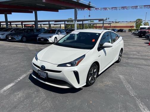 2019 Toyota Prius L