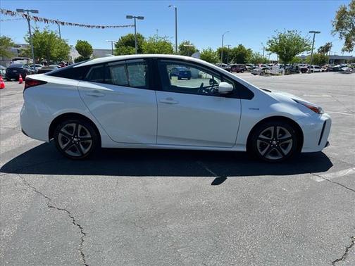 2019 Toyota Prius L