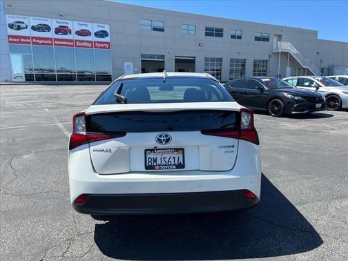 2019 Toyota Prius L