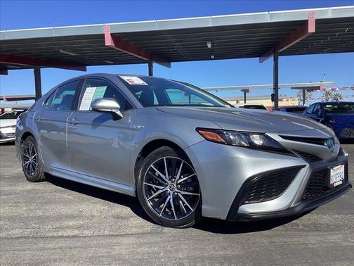 2021 Toyota Camry SE
