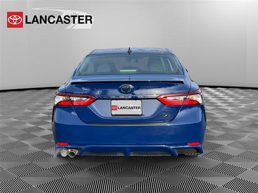 2024 Toyota Camry Hybrid SE