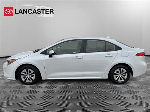 2022 Toyota Corolla Hybrid LE