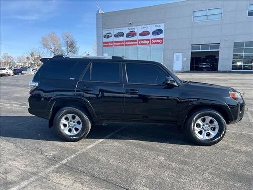 2023 Toyota 4Runner SR5