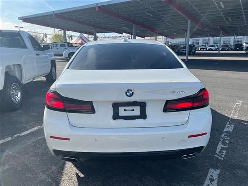 2022 BMW 540 i