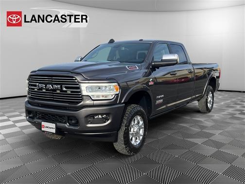 2020 RAM 3500 Laramie Crew Cab 4x4 8' Box