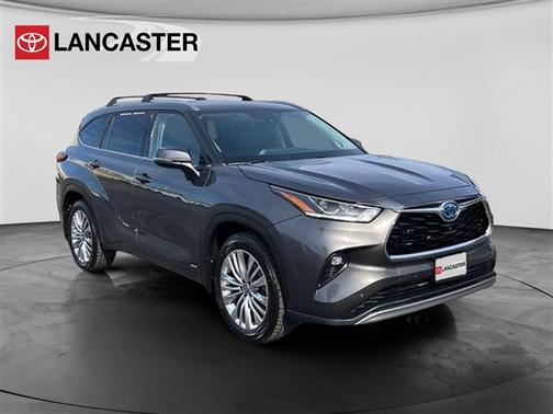 2024 Toyota Highlander Hybrid Platinum