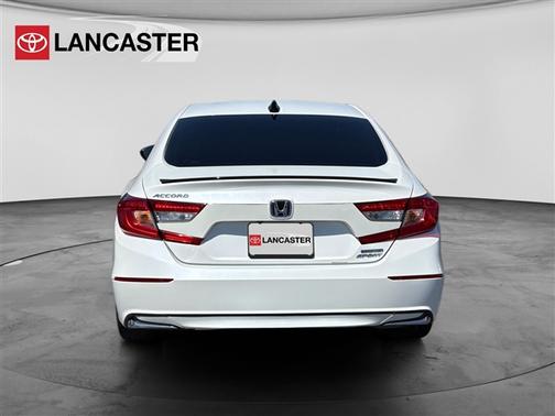 Platinum White Pearl 2022 Honda Accord Hybrid Sport