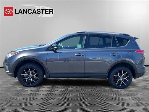2017 Toyota RAV4 SE