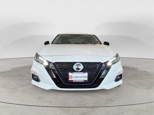 2022 Nissan Altima SR FWD