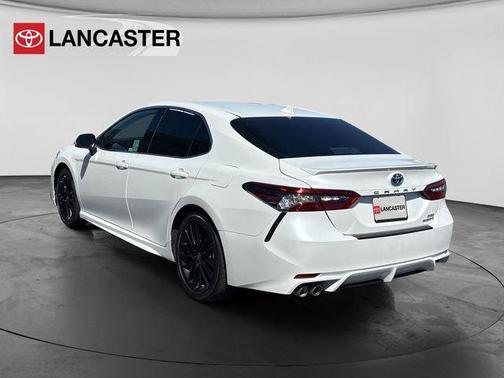 Wind Chill Pearl 2022 Toyota Camry XSE