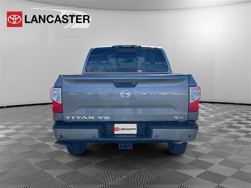 2021 Nissan Titan SV