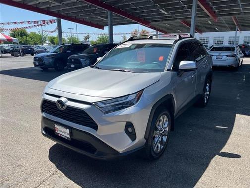 2023 Toyota RAV4 XLE Premium