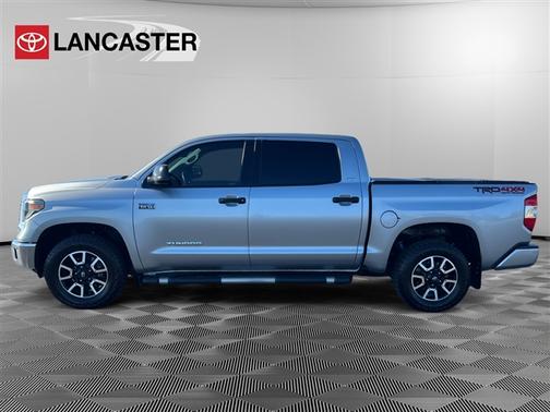 2018 Toyota Tundra SR5