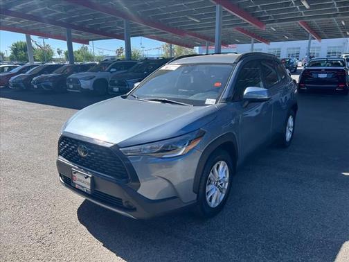 2022 Toyota Corolla Cross LE